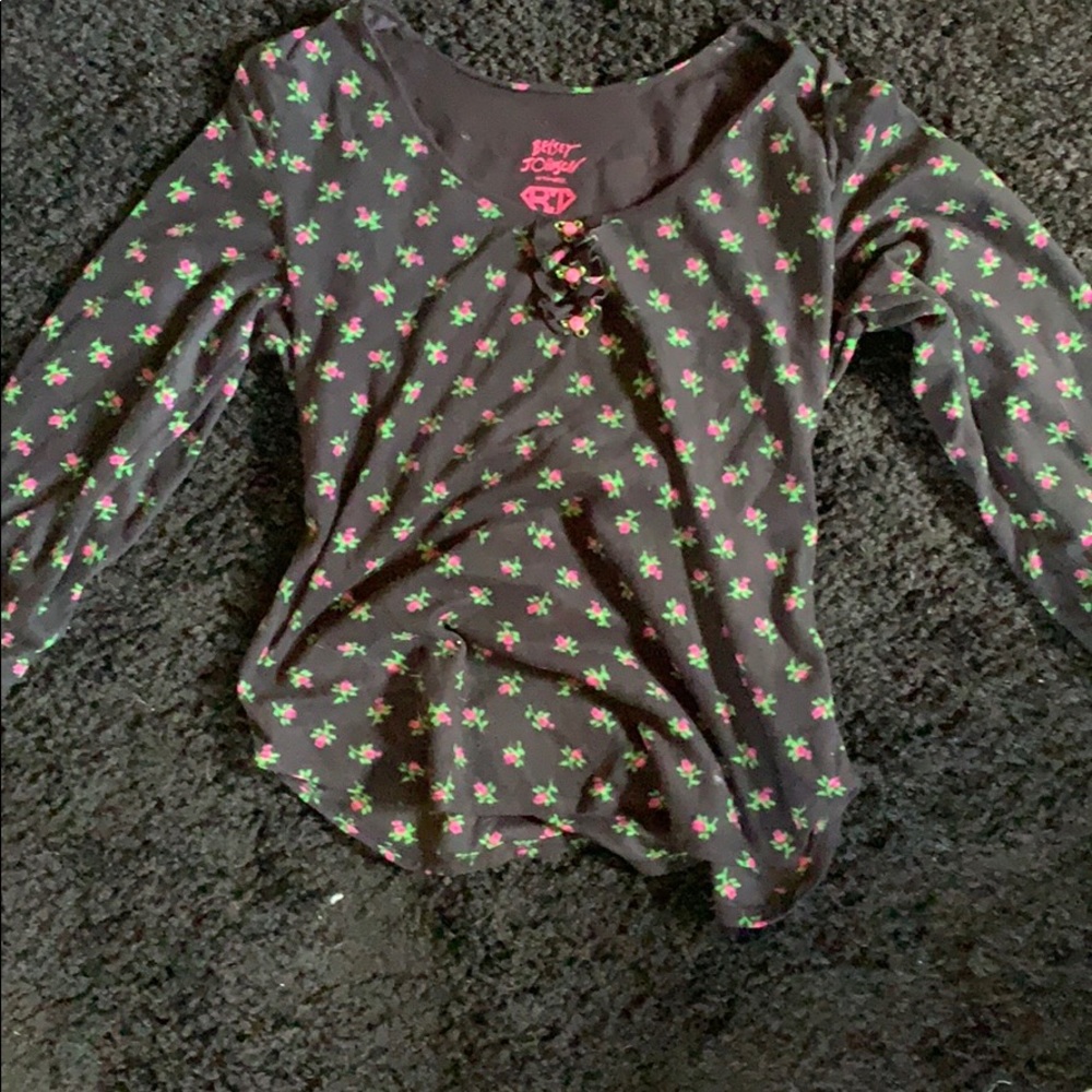 Soft night shirt